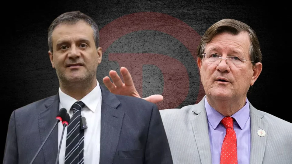 Sessão na CMM é marcada por bate-boca entre Zé Ricardo e Marcelo Serafim: ‘frouxo e covarde’