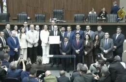 Roberto Cidade assume Governo do Amazonas com foco na estabilidade: “Meu compromisso é a governabilidade”