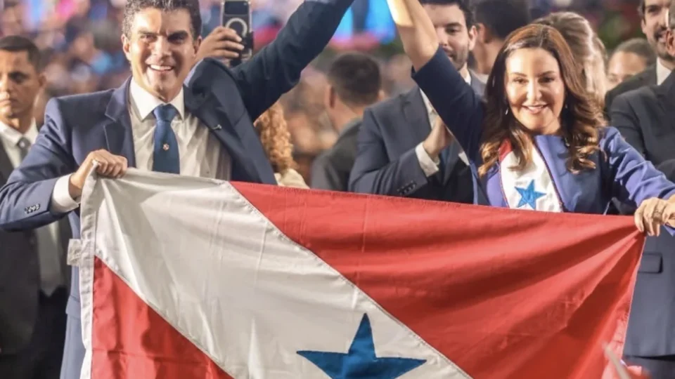 Helder Barbalho transmite cargo a Hana Ghassan e inicia caminhada rumo ao Senado