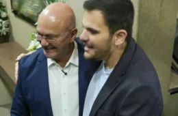 De rival a aliado: Prefeito de Manaus exalta Coronel Menezes na CMM: ‘Respeito a sua história’