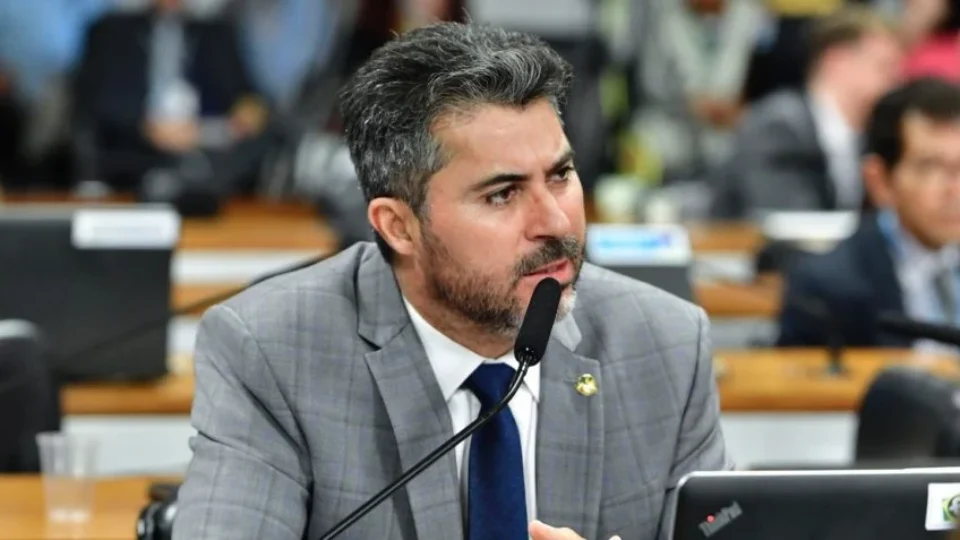 Marcos Rogério questiona pressa para indicar Jorge Messias ao STF: “Oposição tem posição contra”