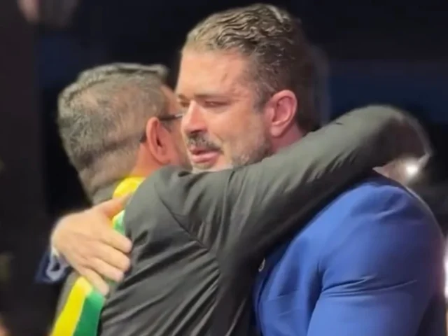 Choro de Donadone marca solenidade de transmissão de governo no Acre