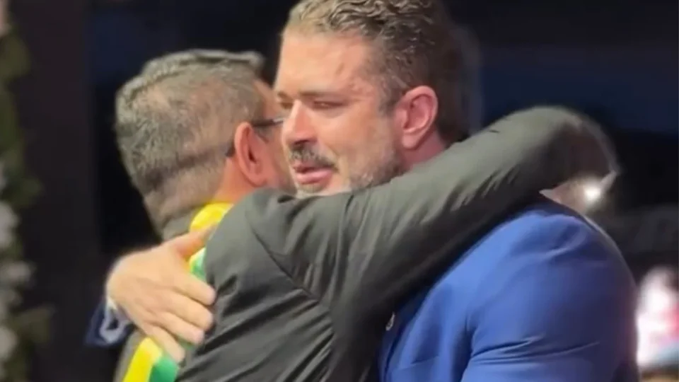 Choro de Donadone marca solenidade de transmissão de governo no Acre