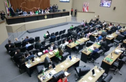 Aleam aguarda ‘voto de Minerva’ do STF e parecer da PGE para destravar edital de eleição-tampão