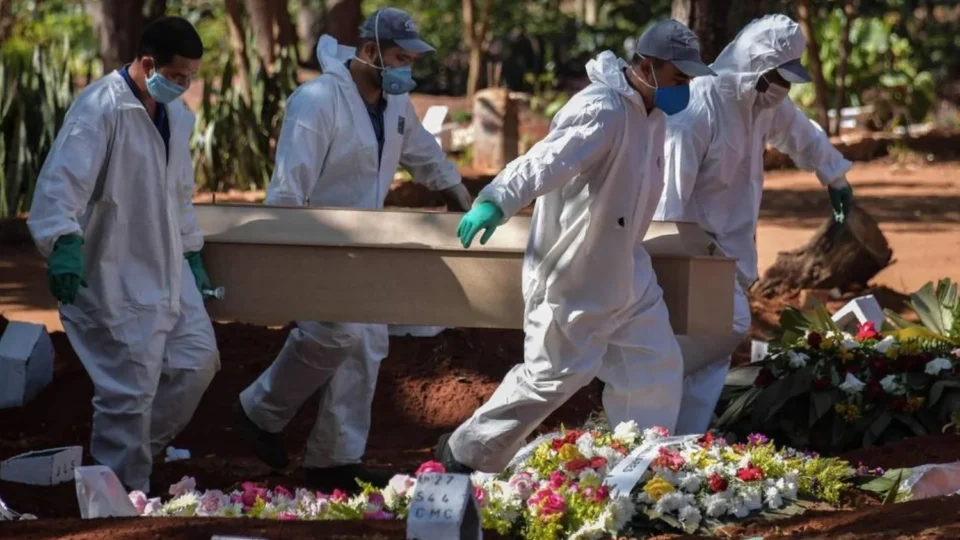 MPF cobra gestores públicos por mortos e sequelados da covid