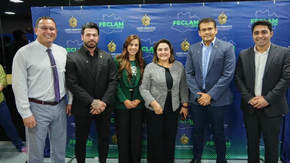 Maria do Carmo é ovacionada durante o VI Feclam e consolida prestígio político