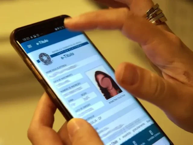 Eleitor tem um mês para regularizar pendências e se tornar apto a votar