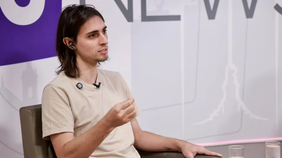 Projeto de Amom Mandel prevê prisão para ‘funcionário fantasma’