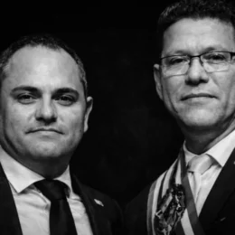 Guerra declarada em Rondônia: Marcos Rocha usa ‘canetada’ em massa para expulsar aliados do vice