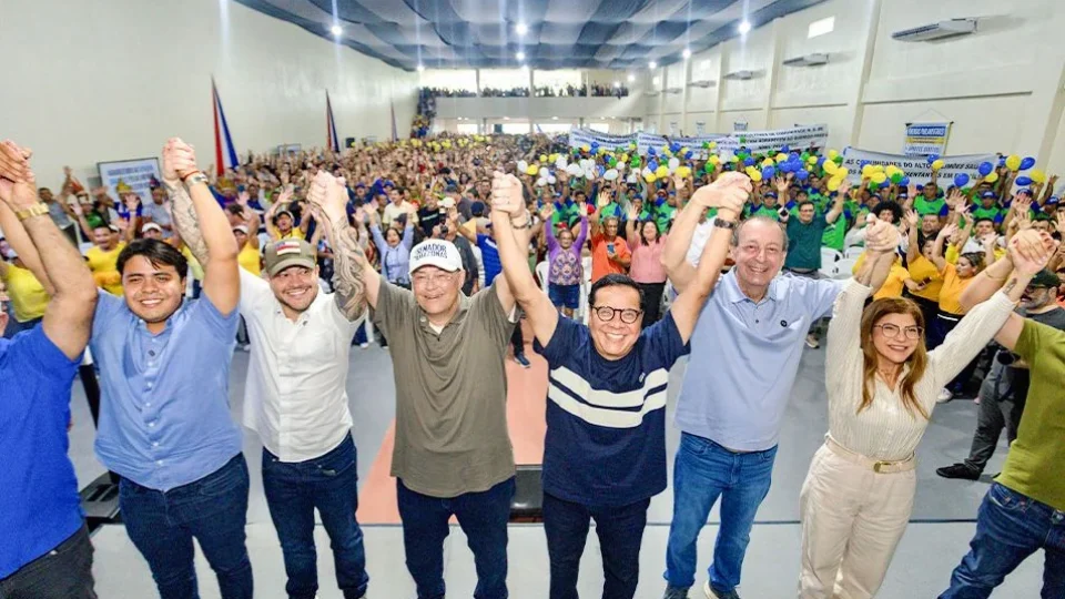Aliança de peso: Omar, Braga e Adail Filho consolidam força política em giro pelo interior do Amazonas