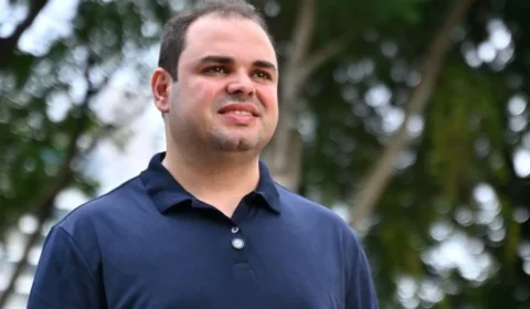 Roberto Cidade ordena cancelamento de contratos com empresas da família e busca TAC com o TCE-AM