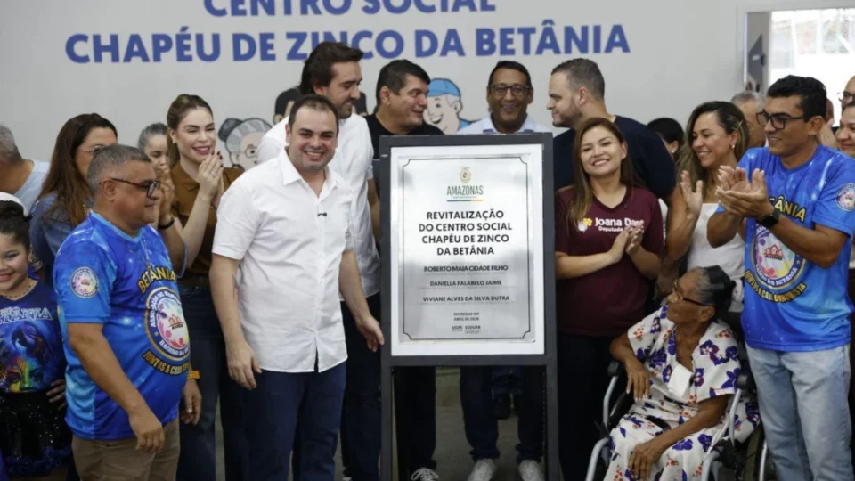 Em ritmo de entregas, Roberto Cidade inaugura “Chapéu de Zinco” e reforça presença na Zona Sul