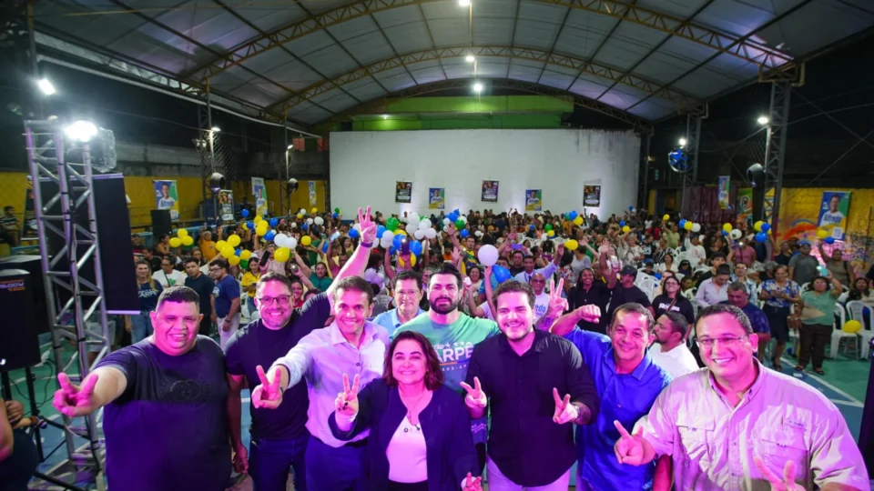 Maria do Carmo é aclamada em grande reunião na zona Leste de Manaus