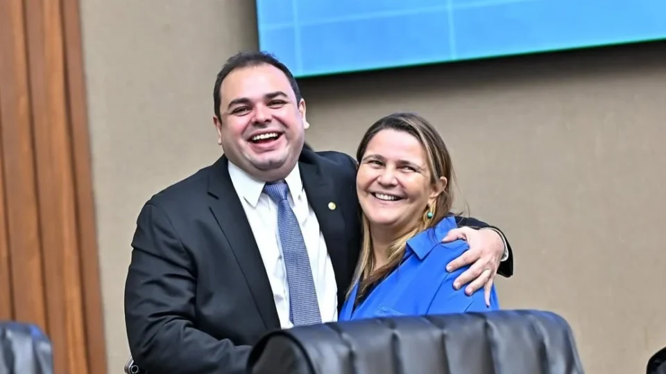 Roberto Cidade cria cargo estratégico para Mônica Santaella