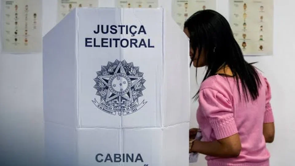 TRE-RR suspende eleição suplementar para o Governo após questionamento sobre prazos de desincompatibilização