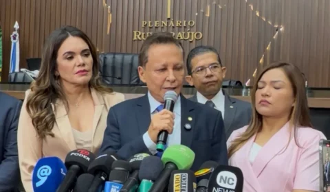 Solenidade de posse de Roberto Cidade e Serafim Corrêa ocorre nesta tarde, diz presidente da Aleam