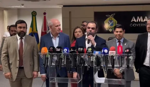 Roberto Cidade muda 11 secretários um dia após vitória na Aleam