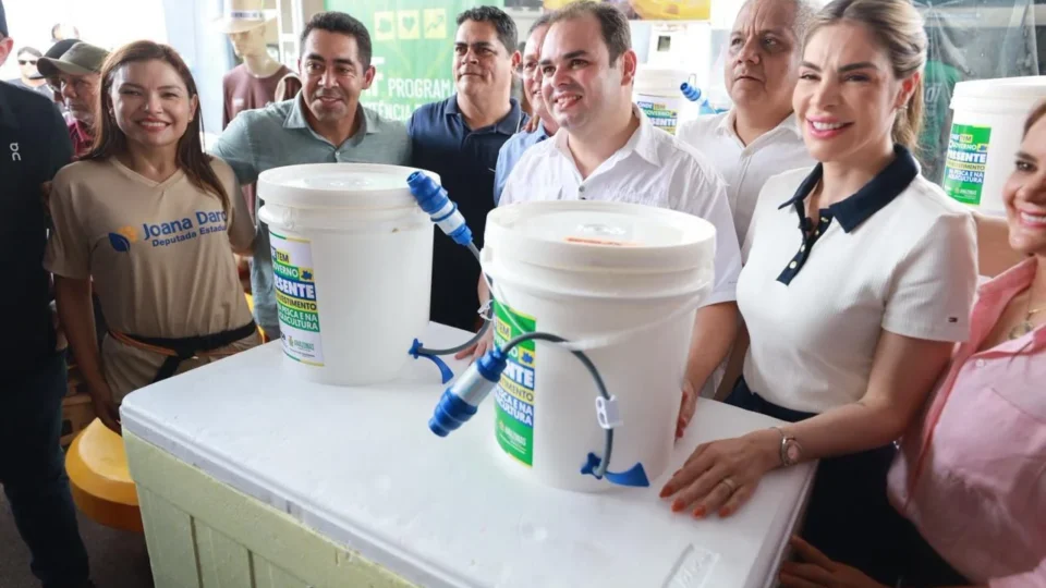 Roberto Cidade amplia apoio ao setor rural com entrega de equipamentos em Humaitá e Manicoré
