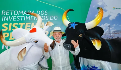Lula exalta Festival de Parintins e diz que rivalidade entre Caprichoso e Garantido é exemplo para o Brasil