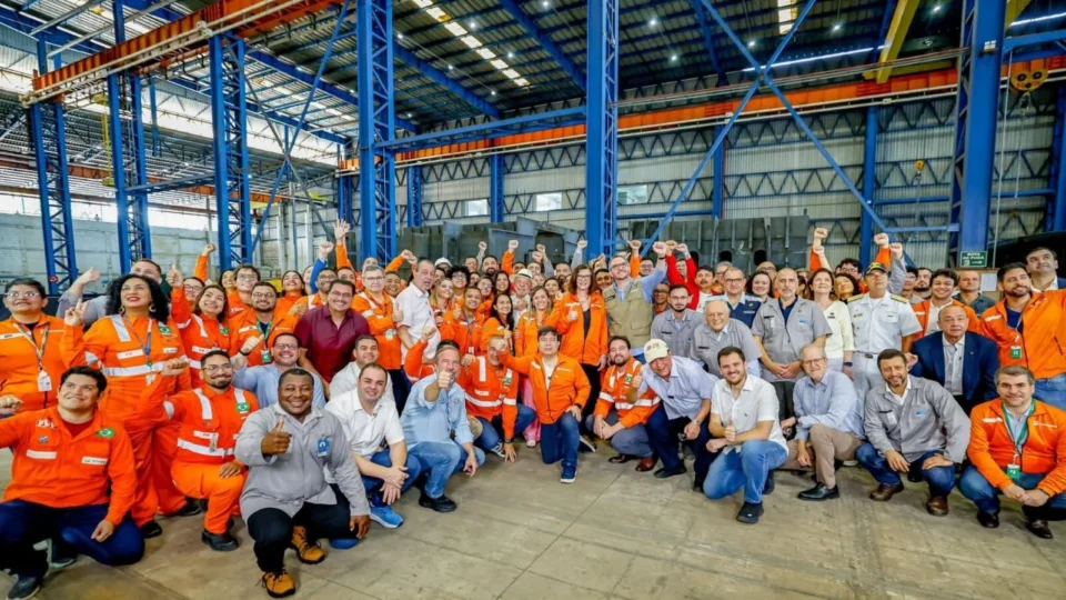 Lula anuncia R$ 2,8 bilhões em investimentos da Petrobras e Transpetro no Amazonas
