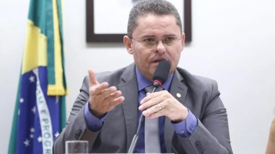 Lula sanciona lei de deputado de Roraima que cria Semana Nacional da Pesca Artesanal