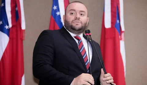 Após pressão nas redes, Fausto Jr. recua e retira apoio a emendas que adiavam fim da escala 6×1