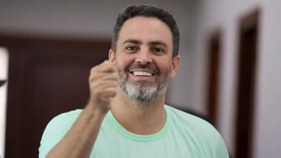 Câmara de Porto Velho arquiva pedido de impeachment contra prefeito Léo Moraes