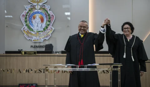 Ana Maria Diógenes e Paulo Feitoza tomam posse como novos desembargadores do TJAM