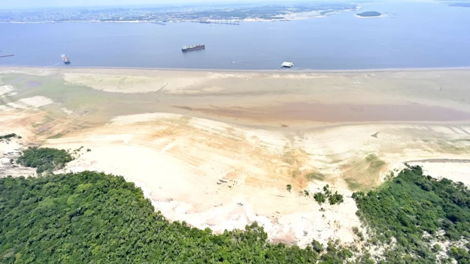 Governo Federal reforça ações contra estiagem severa e busca evitar isolamento de municípios na Amazônia