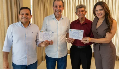Omar amplia rede de prefeitos no interior e fortalece estrutura para disputa do Governo do Amazonas