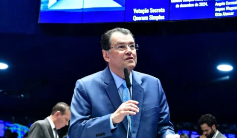 “Juntos vencemos a poderosa Fiesp”, comemora Eduardo Braga após decisão favorável à Zona Franca