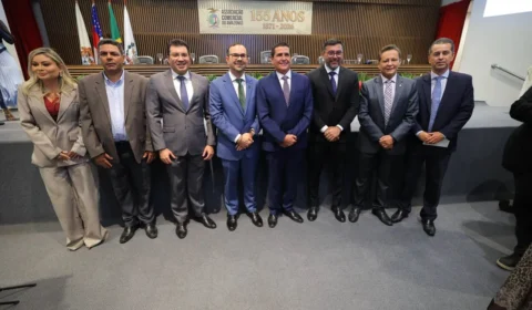 Wilson Lima destaca legado de apoio ao setor produtivo durante posse da nova diretoria da ACA