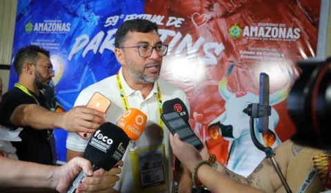 Wilson Lima destaca legado de oportunidades durante abertura do Festival de Parintins