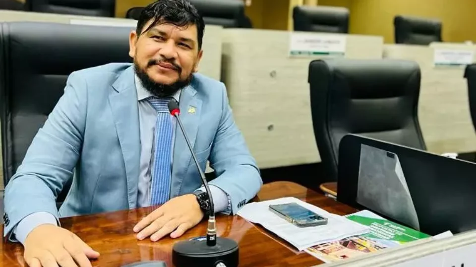 Comitê Anticorrupção cobra acesso a processo de cassação de Rosinaldo Bual na Câmara de Manaus