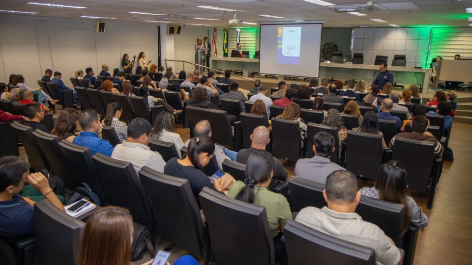 TRE-AM orienta partidos e alerta para regras da propaganda nas Eleições 2026