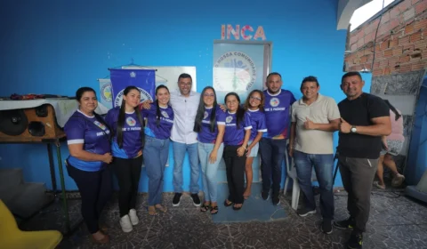 Wilson Lima reforça compromisso com projetos sociais durante visita a instituto em Manaus