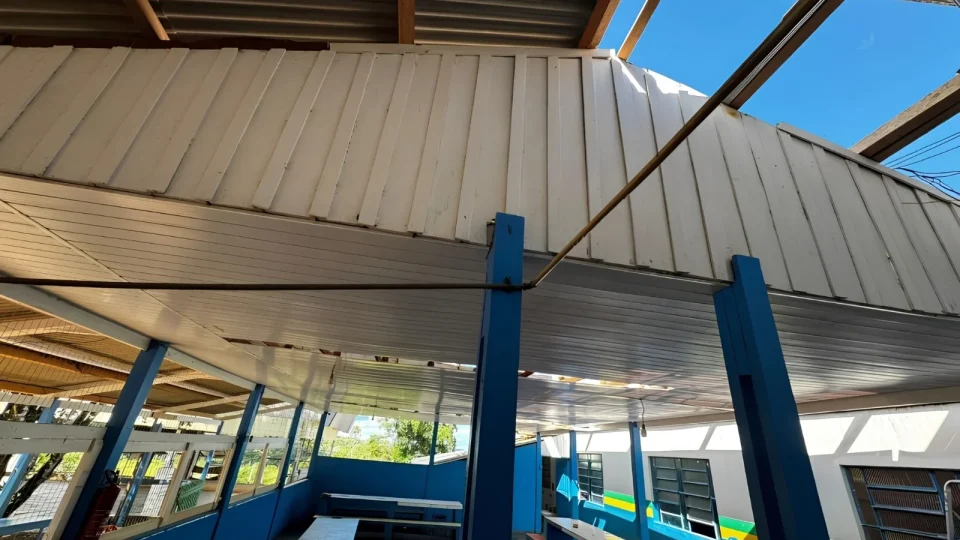 Prefeitura de Apuí pode ser multada por descumprir ordem para reformar escola