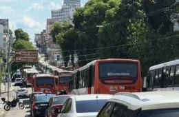 TRT-11 declara greve dos rodoviários abusiva e determina circulação mínima de ônibus em Manaus