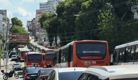 TRT-11 declara greve dos rodoviários abusiva e determina circulação mínima de ônibus em Manaus