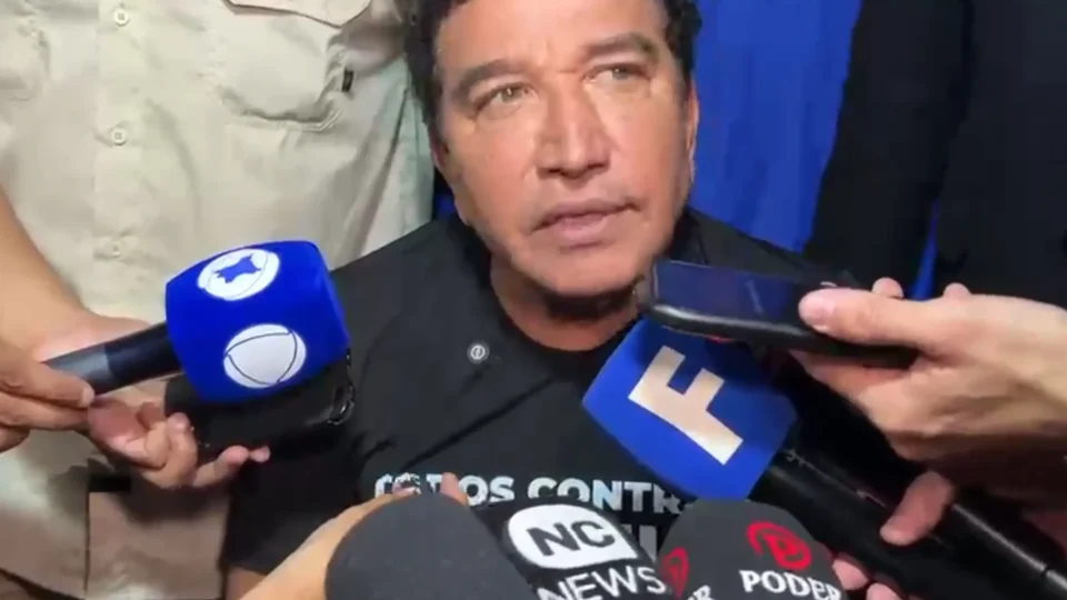 Magno Malta diz que candidatura de Hélio Lopes vai “tirar a esquerda do poder” durante convenção do PL em Roraima