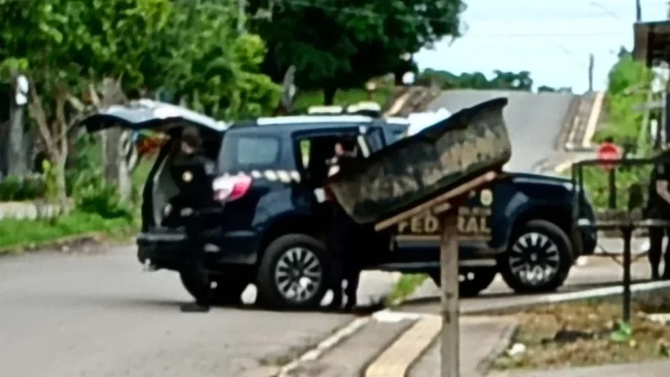 PF faz operação contra suposto desvio de emendas Pix em Roraima e mira prefeitos, ex-prefeito e secretários