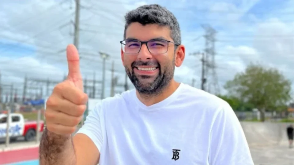 Ex-prefeito Daniel Santos é citado em investigação sobre suposto superfaturamento na merenda escolar de Ananindeua