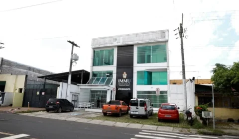 MPAM apura suposta servidora fantasma no IMMU por possível recebimento de salários sem cumprir jornada