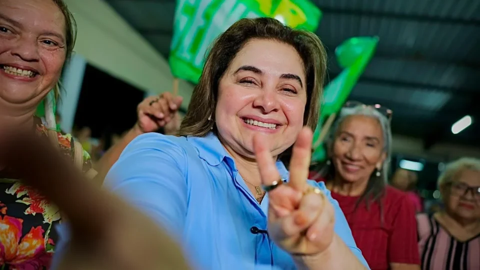 Pesquisa aponta Maria do Carmo na liderança da corrida pelo Governo do Amazonas