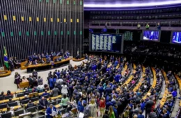 Bancada de Rondônia vota unida pelo fim da escala 6×1