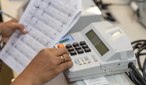 Mudanças em locais de votação levam TRE-AM a alertar eleitores de Manaus