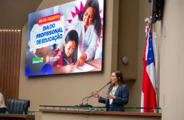 Débora Menezes homenageia profissionais da educação em sessão especial na Aleam