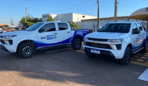 Servidores são flagrados em situação íntima dentro de veículo oficial da Prefeitura de Jaru