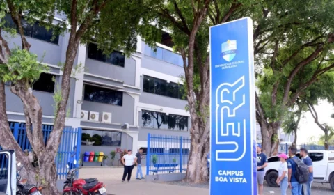 MPC pede suspensão de repasses de R$ 8,3 milhões em parceria da UERR