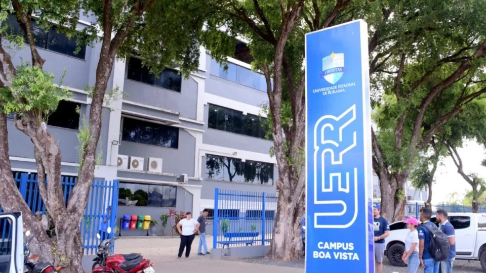MPC pede suspensão de repasses de R$ 8,3 milhões em parceria da UERR